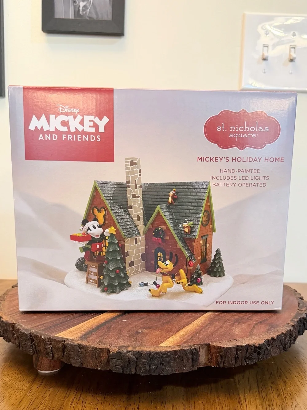Disney St Nicholas Square Mickey’s Holiday Home Lighted Christmas Village 2022